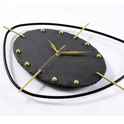 Elegant vægur i skifer med guld