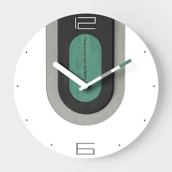 Farverigt industrielt design vægur