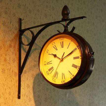Dobbelt stationsur i vintage stil