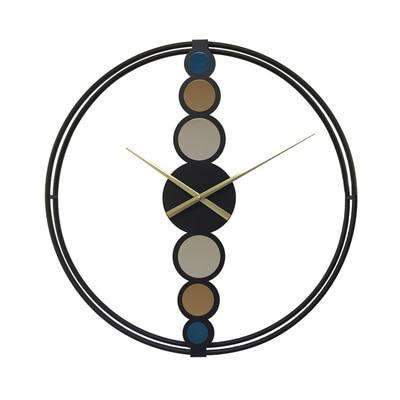 Moderne metal vægur med cirkler