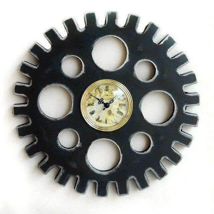 Industrielt vægur formet som tandhjul