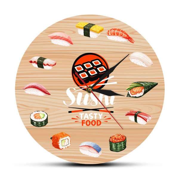 Vægur i træ med sushi motiv