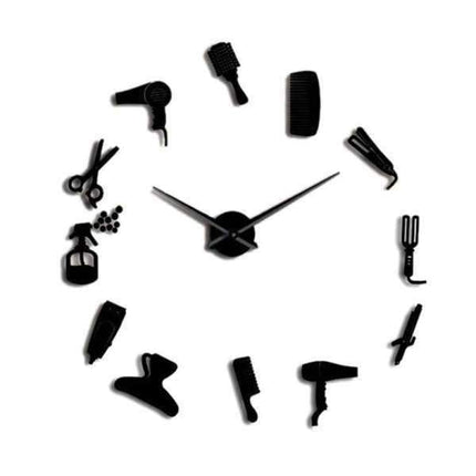 Vægur til barbershop med frisørudstyr