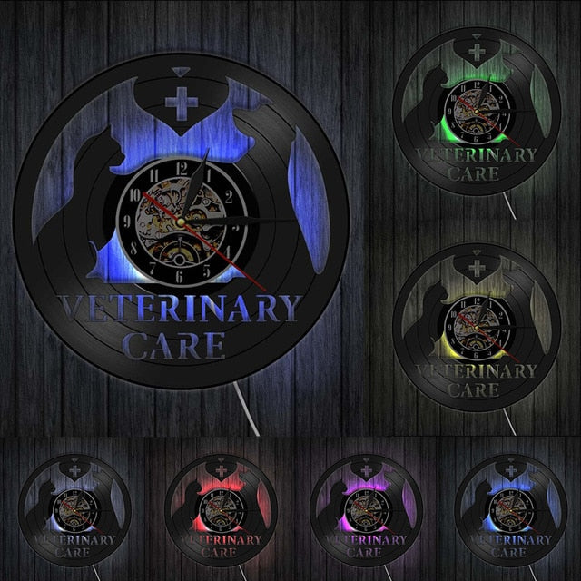 Vinyl vægur til dyrlæge med dyr